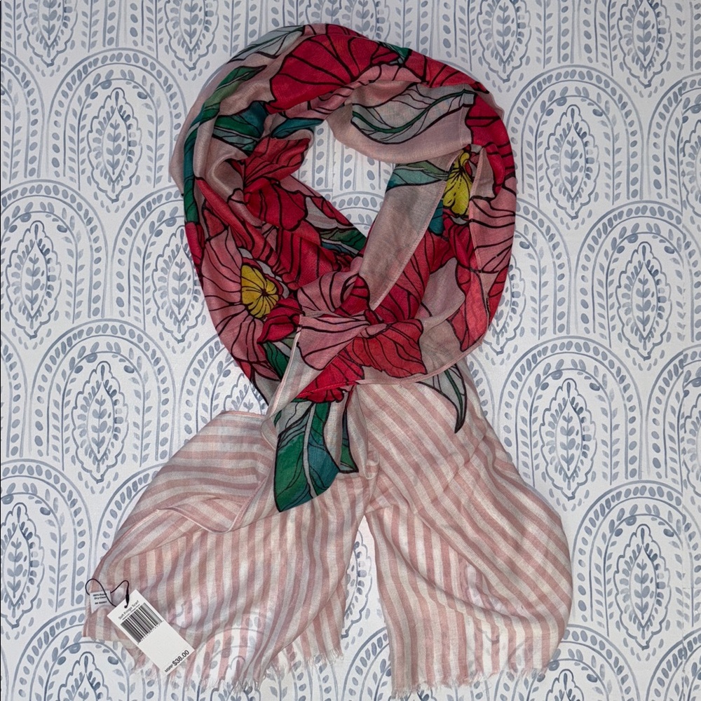 Vera Bradley Vintage Floral  Soft Fringe Scarf NWT